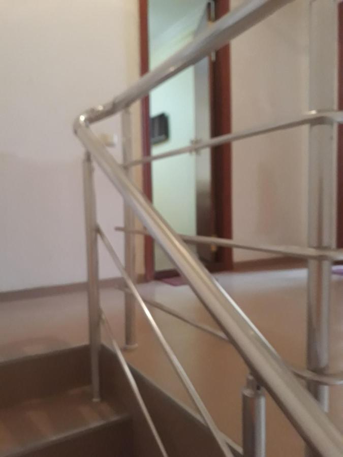 巴统 乔治大教堂旅馆酒店 外观 照片